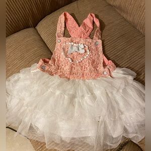 Overall dress with tulle